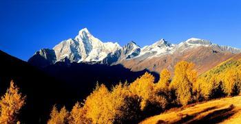 四姑娘山